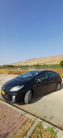 מודעת רכב טויוטה פריוס