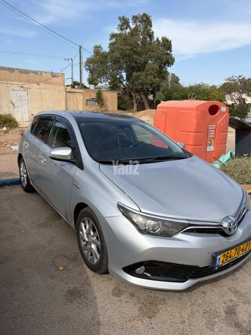 מודעת רכב טויוטה אוריס