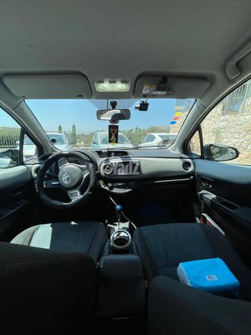 מודעת רכב טויוטה יאריס