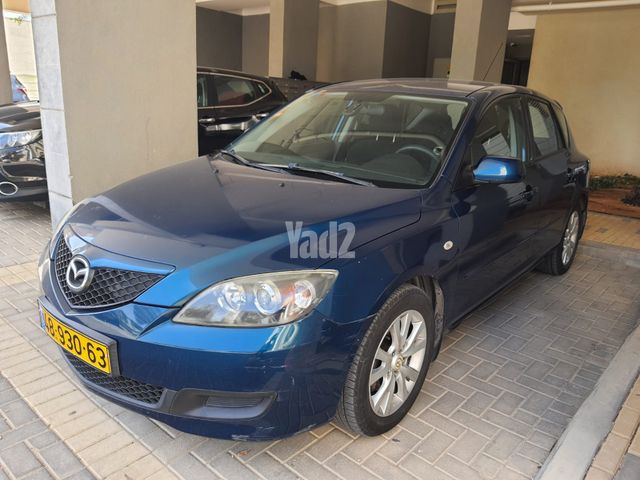 מודעת רכב מאזדה 3
