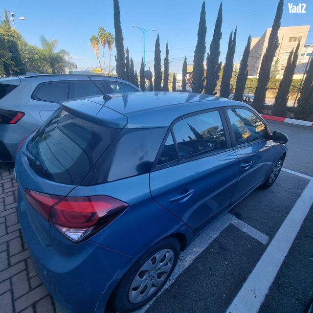 מודעת רכב יונדאי i20