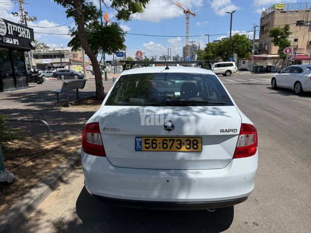 מודעת רכב סקודה ראפיד