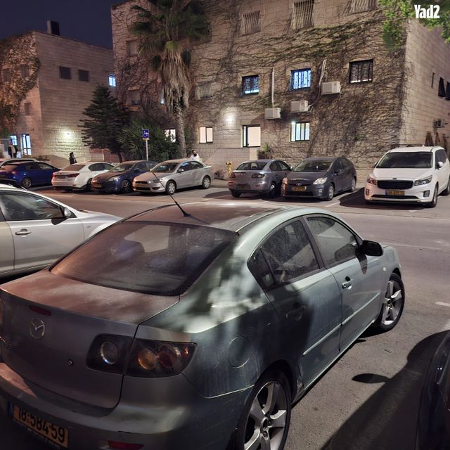 מודעת רכב מאזדה 3