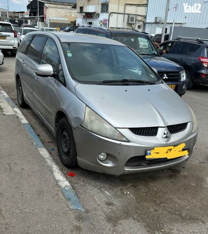 מודעת רכב מיצובישי גרנדיס