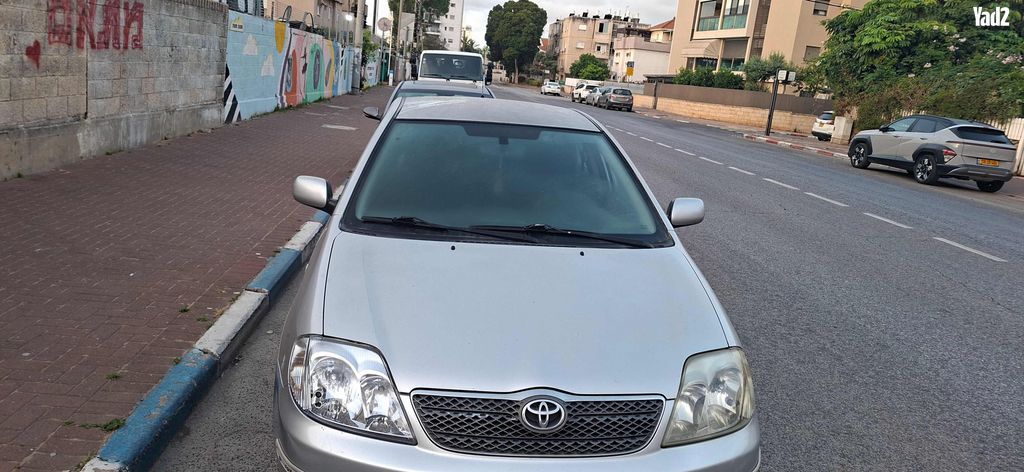 מודעת רכב טויוטה קורולה