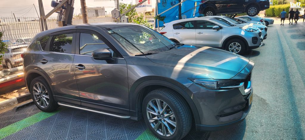 מודעת רכב מאזדה CX-5