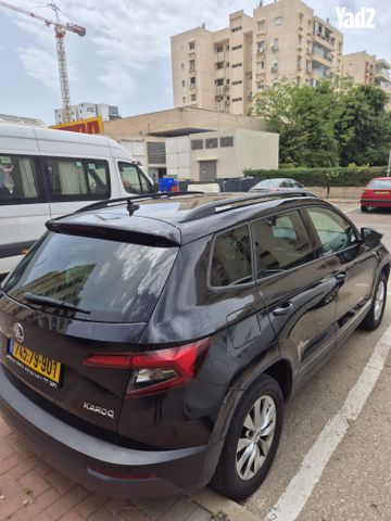 מודעת רכב סקודה קארוק