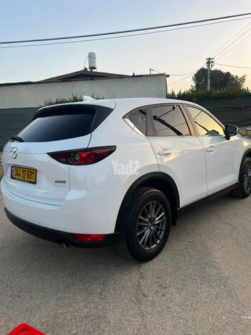 מודעת רכב מאזדה CX-5