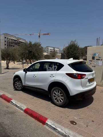 מודעת רכב מאזדה CX-5