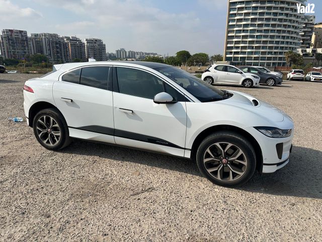 מודעת רכב יגואר I-Pace