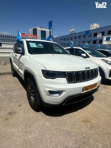 מודעת רכב ג'יפ גרנד צ'ירוקי