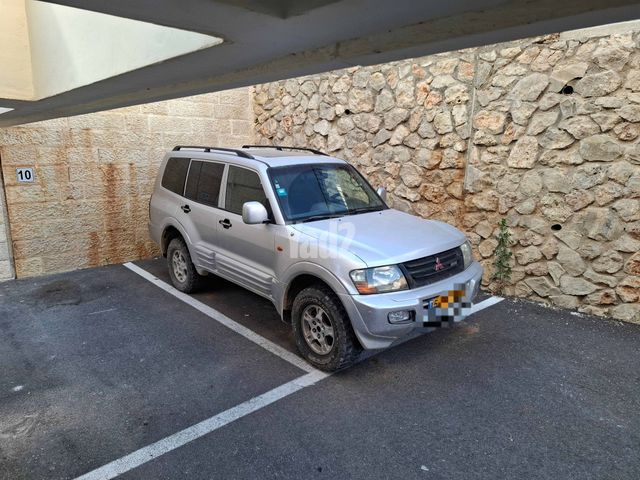 מודעת רכב מיצובישי פג'רו