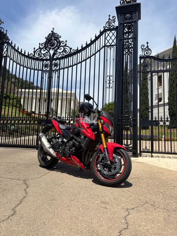 מודעת רכב סוזוקי GSXS750