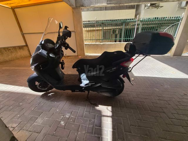 מודעת רכב סאן יאנג ג'וי רייד 200