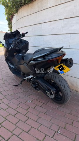 מודעת רכב ימאהה Tmax 560