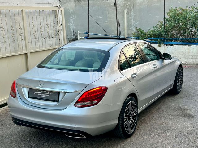 מודעת רכב מרצדס-בנץ C-class
