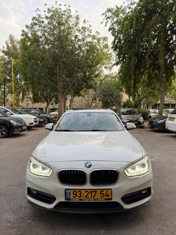 מודעת רכב ב מ וו סדרה 1