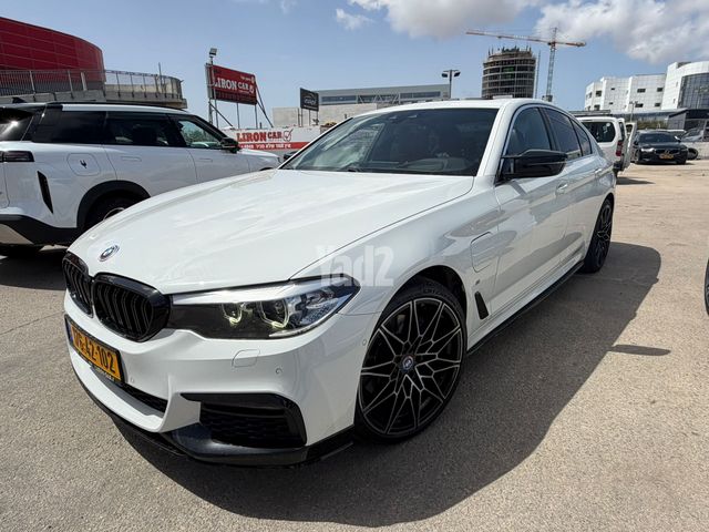 מודעת רכב ב מ וו סדרה 5