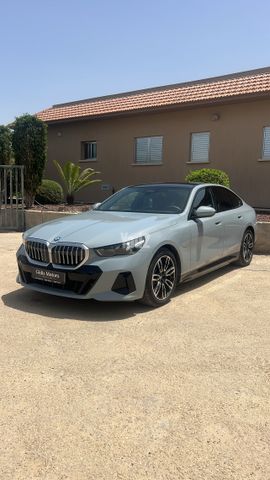 מודעת רכב ב מ וו סדרה 5
