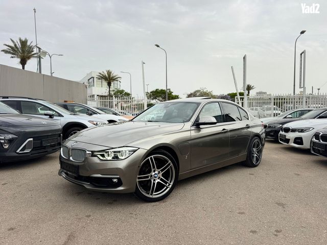 מודעת רכב ב מ וו סדרה 3