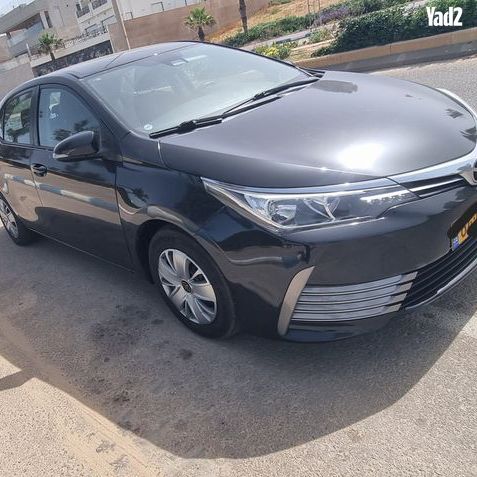 מודעת רכב טויוטה קורולה