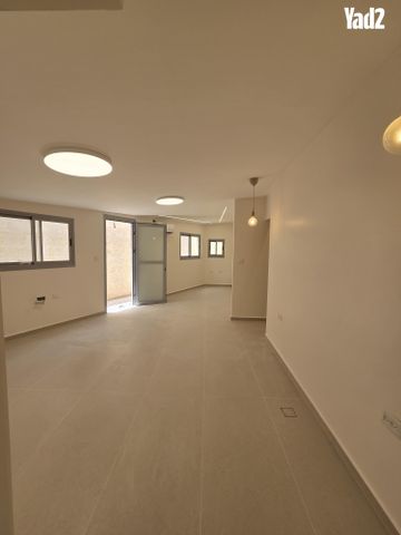 יונה בן אמיתי 14