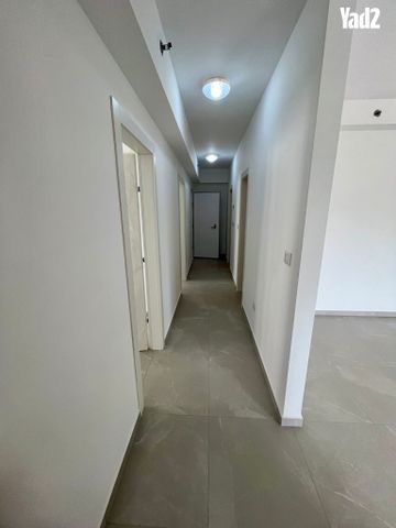 יצחק ארנסט נבנצל 1