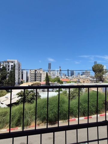 ניצנה 23