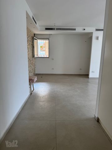 דירה למכירה בתל אביב יפו (תיווך) — 3