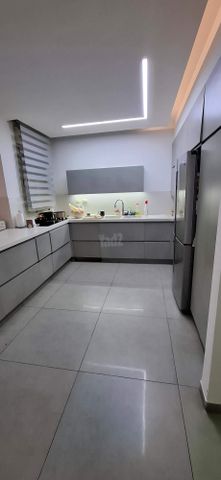 דו משפחתי למכירה בירושלים (תיווך) — 5