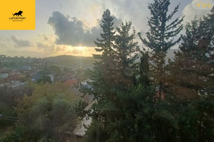 מערבית