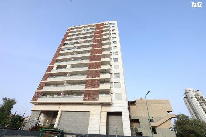 יצחק אבינו 13