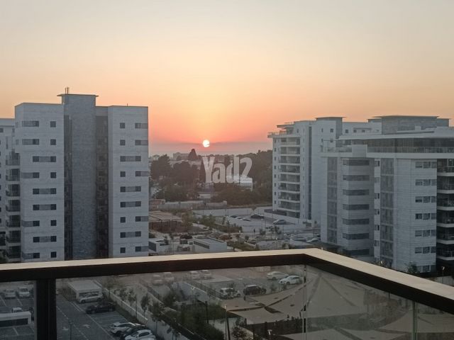 חיים לבב 