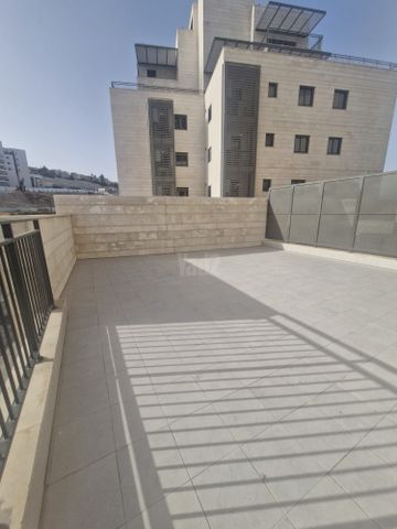 דירה