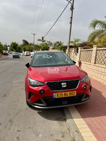 מודעת רכב סיאט ארונה