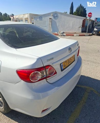 מודעת רכב טויוטה קורולה