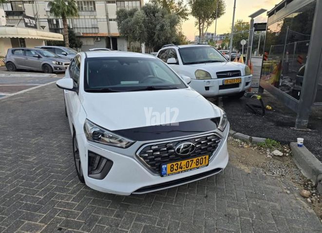 מודעת רכב יונדאי איוניק
