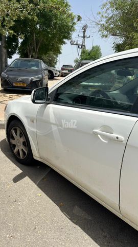 מודעת רכב מיצובישי לנסר