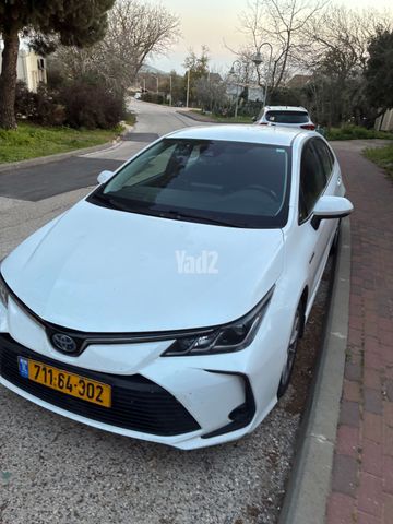 מודעת רכב טויוטה קורולה