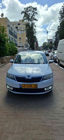 מודעת רכב סקודה ראפיד