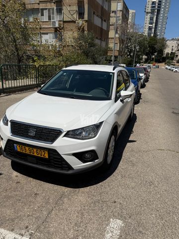 מודעת רכב סיאט ארונה