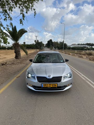 מודעת רכב סקודה סופרב