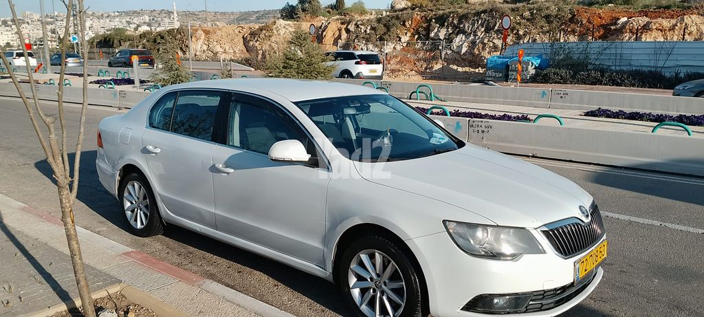מודעת רכב סקודה סופרב