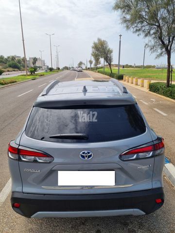 מודעת רכב טויוטה קורולה קרוס