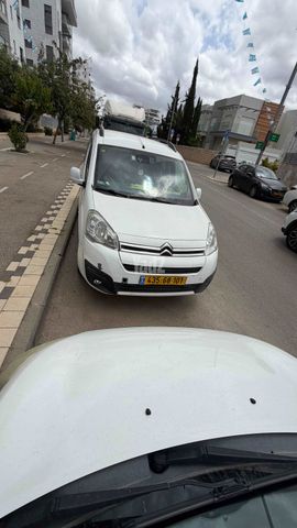 מודעת רכב סיטרואן C3
