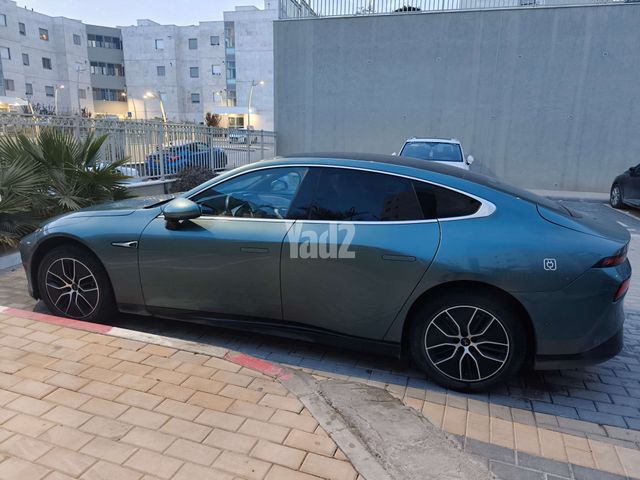 מודעת רכב אקספנג P7