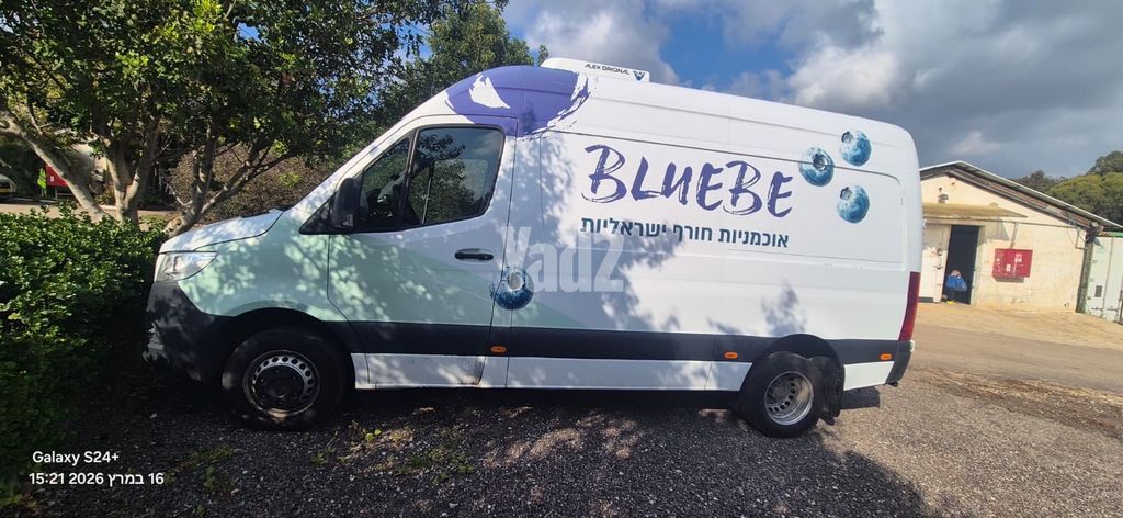 מודעת רכב מרצדס-בנץ ספרינטר