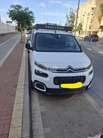 מודעת רכב סיטרואן ברלינגו