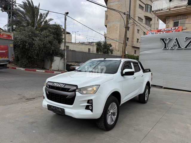 מודעת רכב איסוזו די-מקס