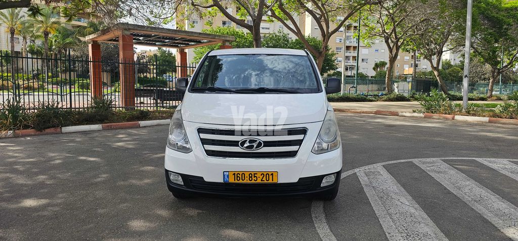 מודעת רכב יונדאי H-1 / i800